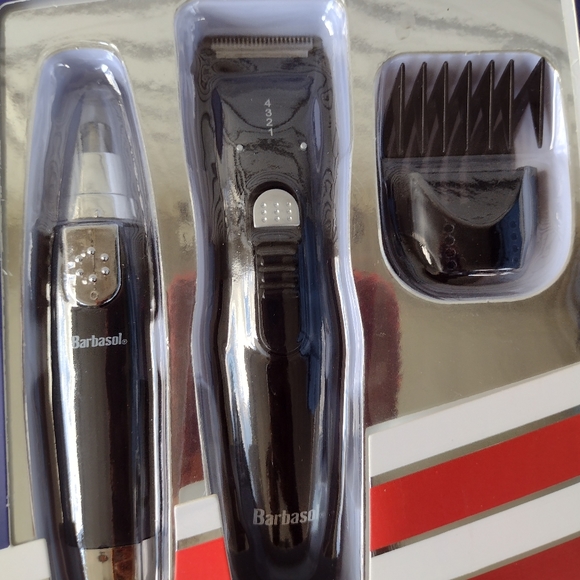 New Barbasol 4 Piece Grooming Set - Picture 7 of 7